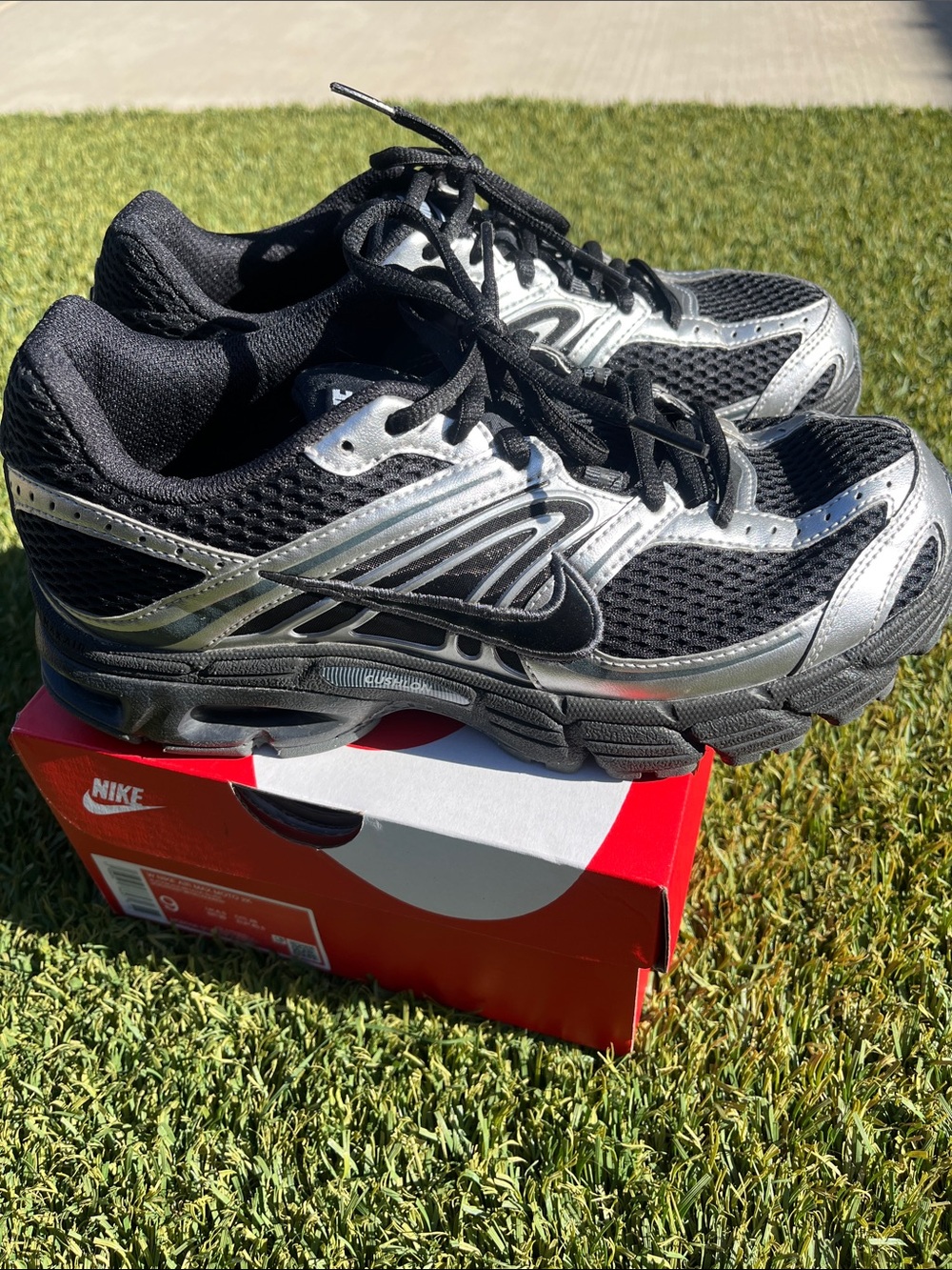 Nike Black & Silver Chunky Athletic Sneakers